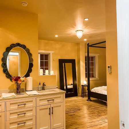Island Girl Spa + Bed And Breakfast Los Angeles Exterior foto