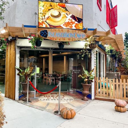 Island Girl Spa + Bed And Breakfast Los Angeles Exterior foto